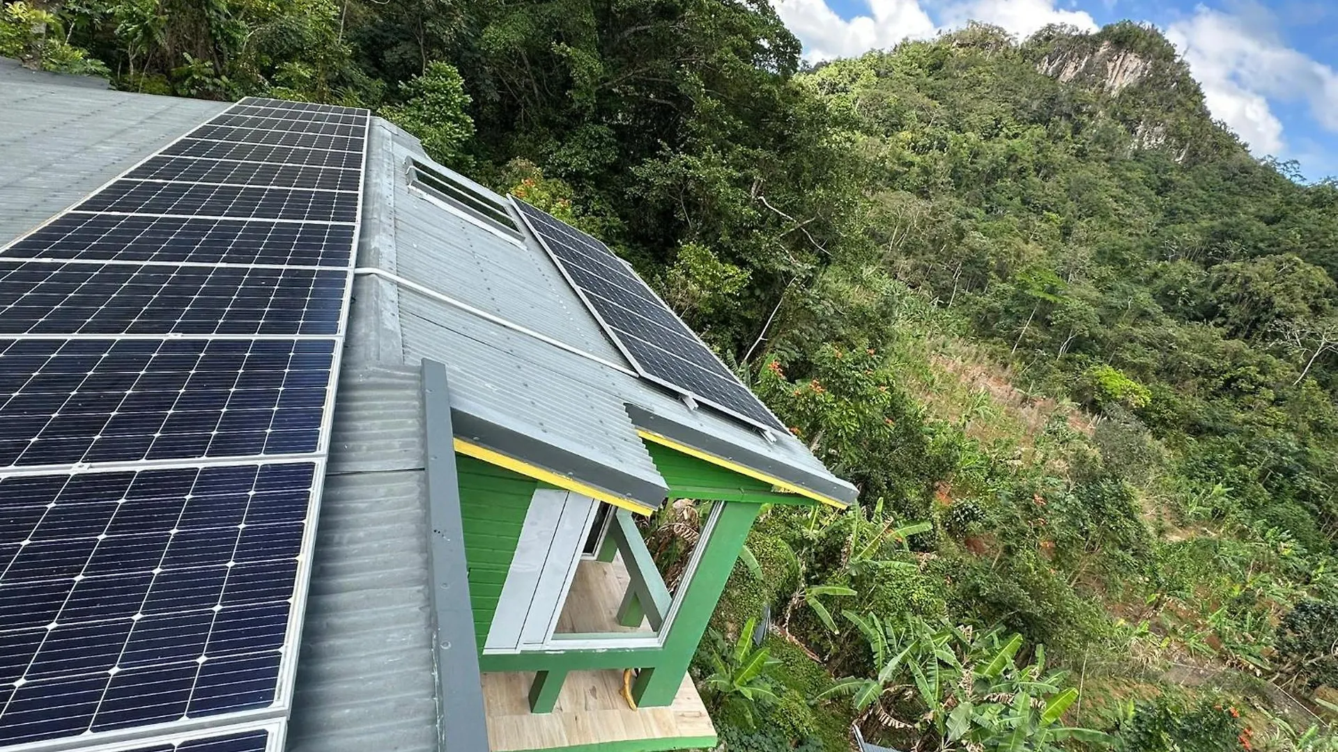 Exclusive Mountain And Farm Villa Escape Spring Garden