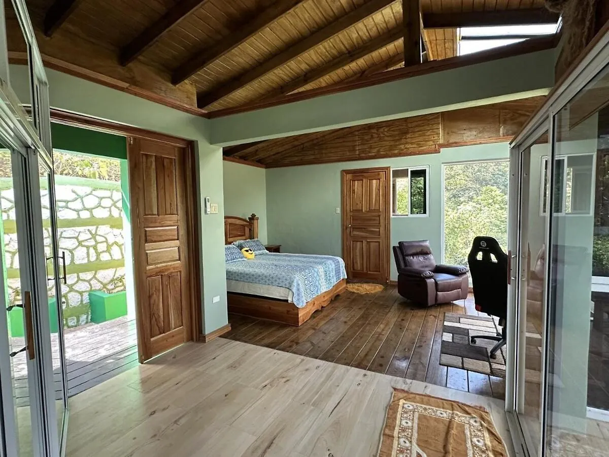 Exclusive Mountain And Farm Villa Escape Spring Garden